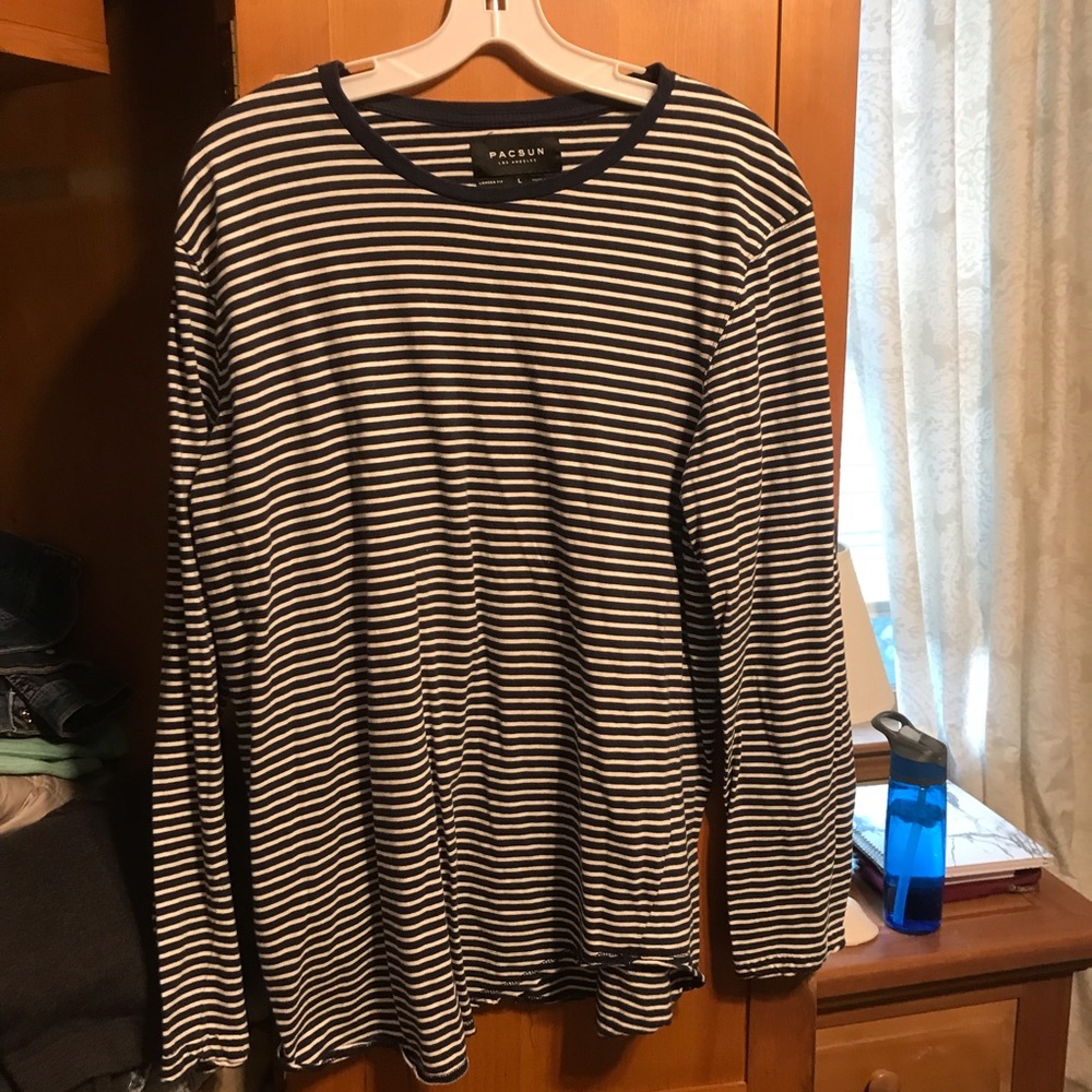 Men’s Pacsun Longer Fit Long Sleeve
